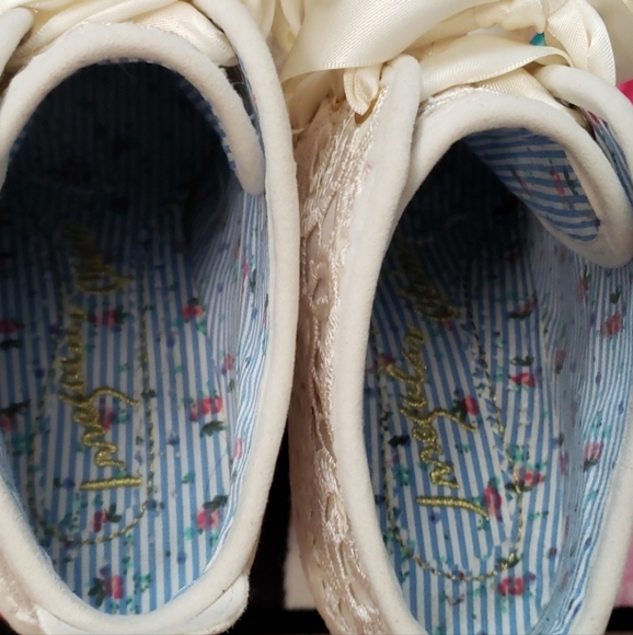 ƹӝʒ Irregular Choice Abigail's Party Heeled Booties - Picture 5 of 13